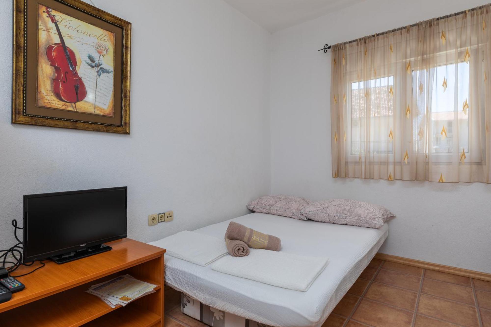 Apartments With A Parking Space Podaca, Makarska - 6050 Rom bilde